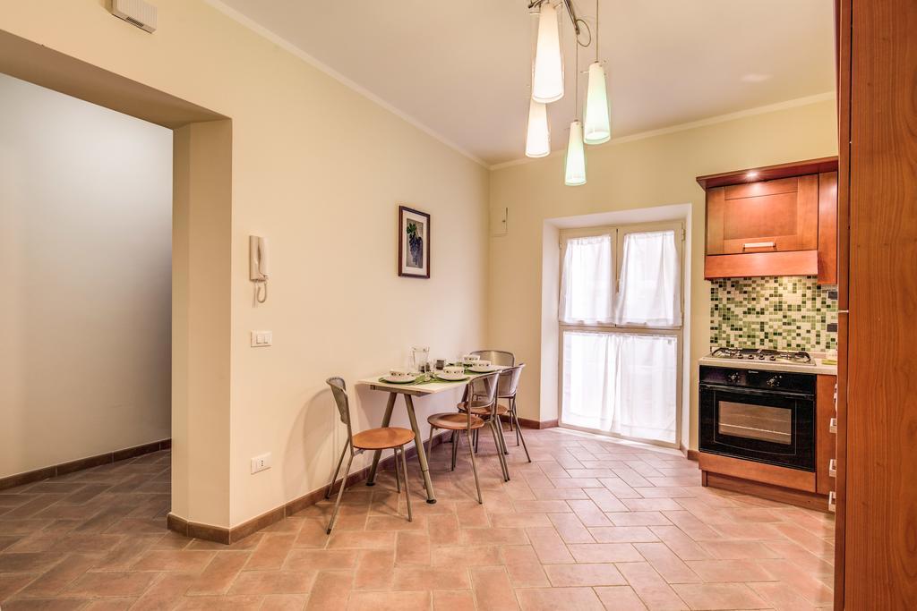 Appartamento Via Del Monte Della Farina Roma Exterior foto