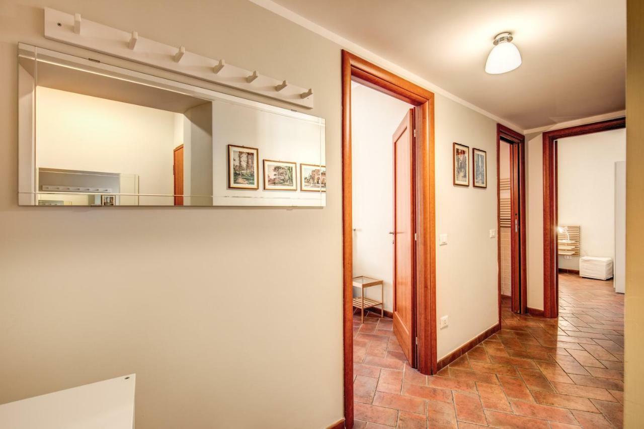 Appartamento Via Del Monte Della Farina Roma Exterior foto